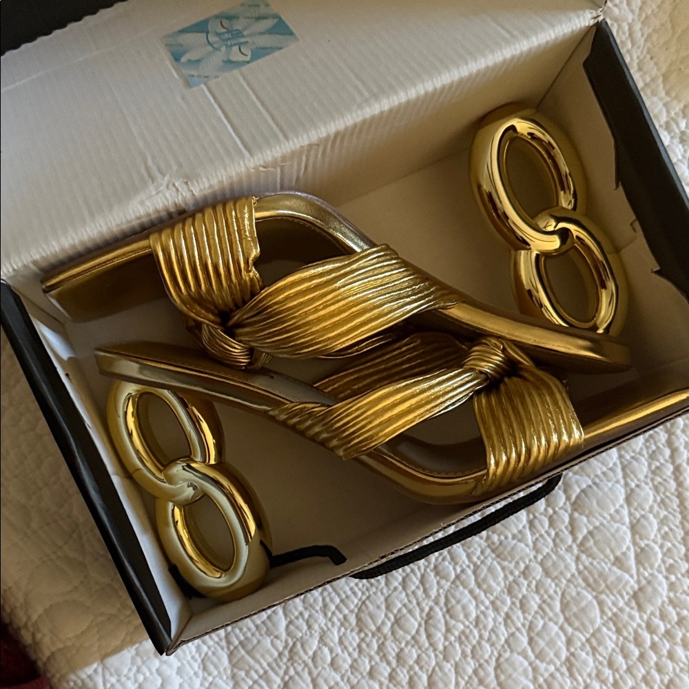 Fashion Nova Gold Heels